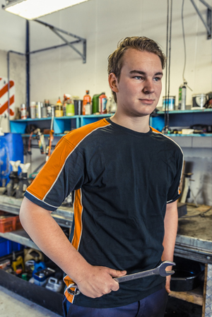 Melvin, verkoper en monteur bij Vredemans